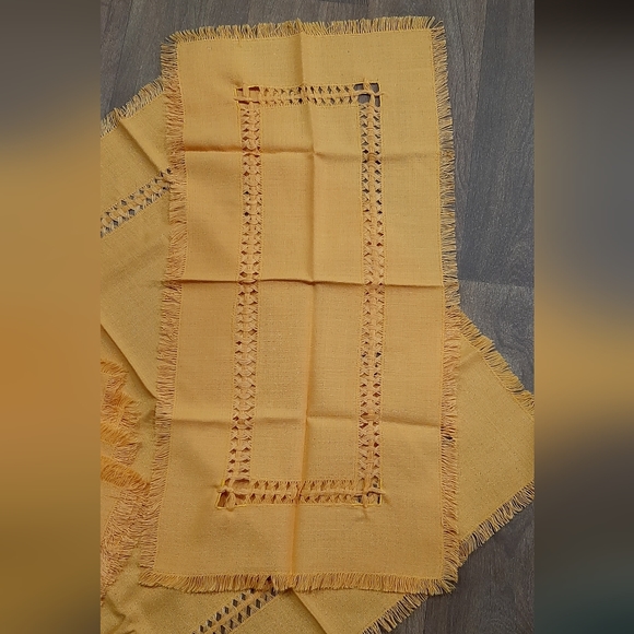 Vintage Golden Orange Woven Fabric Napkins & Tablecloths Ukranian Tableware - Picture 3 of 5